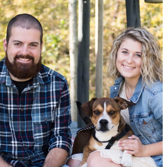 Meet your Posher, Jayla! 🖤 - Picture 2 of 4